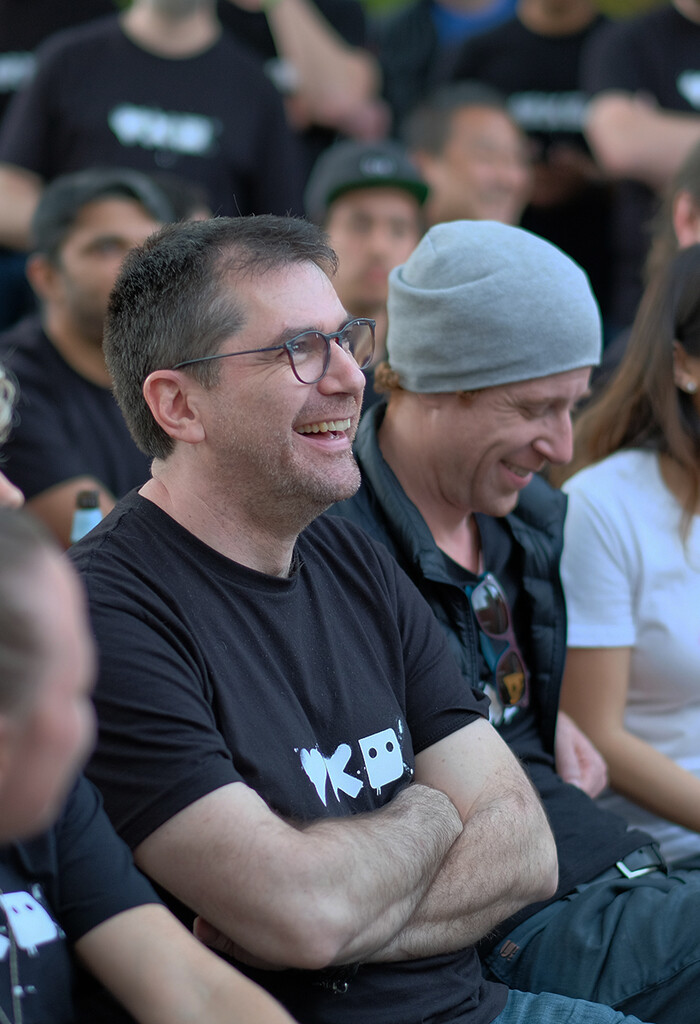 https://www.blur.com/media/pages/feed/blurs-jerome-jed-denjean-talks-love-death-robots/a7ae315853-1752858109/dscf4881-2-700x1024-crop.jpg