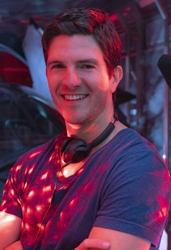 https://www.blur.com/media/pages/feed/jeff-and-sonic/2ff8771b6a-1752858109/fowler_sonic-700x1024-crop.jpg
